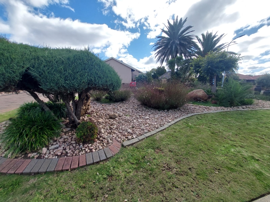 3 Bedroom Property for Sale in Meiringspark North West